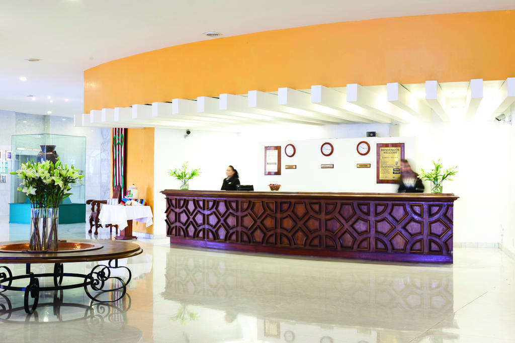 Mision Guadalajara Centro Historico Hotell Exteriör bild